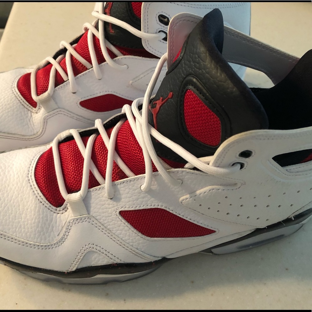 Jordan Retro 6/7 Hybrid basketball sneakers